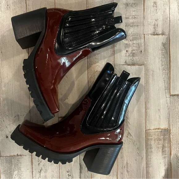 NIB JEFFREY CAMPBELL PATENT SABINE CHELSEA MOTO BOOTS - Picture 5 of 10